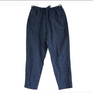 Carolina Colours Stylish Blue Striped Ankle Women's Pants. Size/ S
